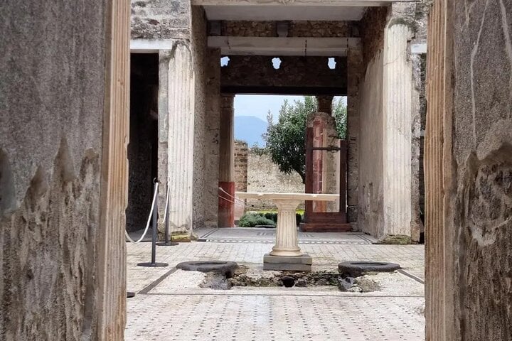 1 Things to Do in Pompei