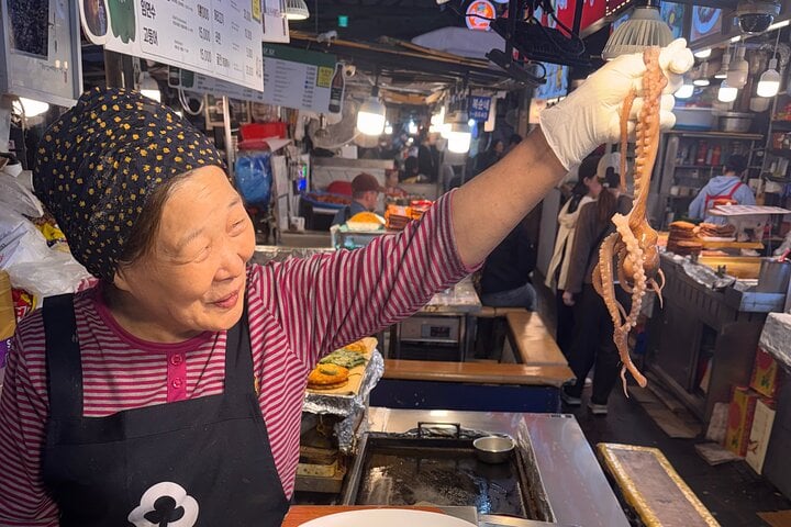 1 Things to Do in Dongmyo Flea Market
